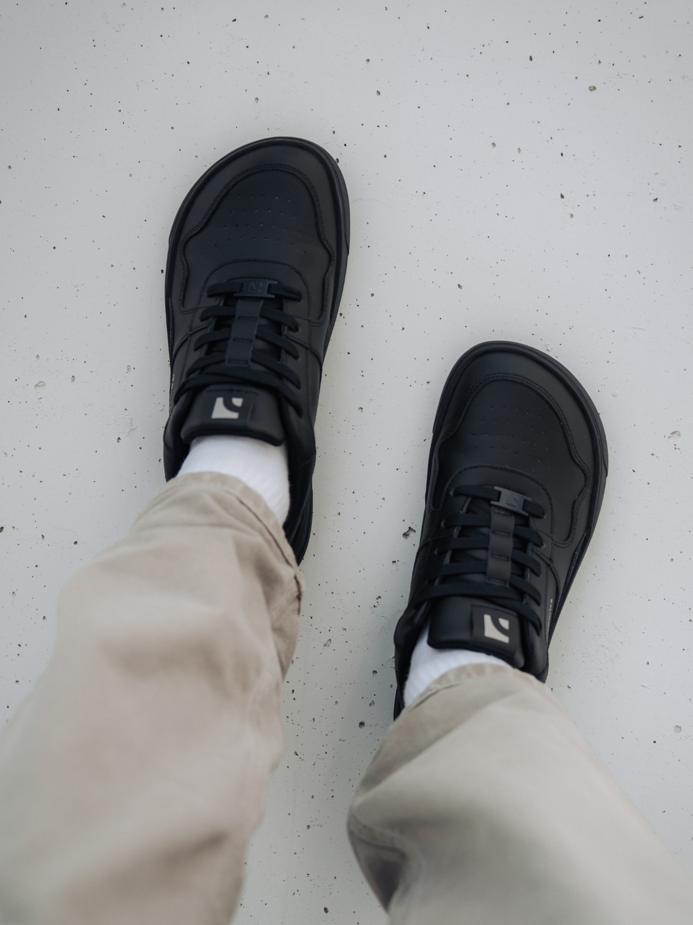 Barefoot tenisky Barebarics Zing - All Black (obrázek 25)